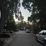 Lovely Inside A Quiet Compound 아파트