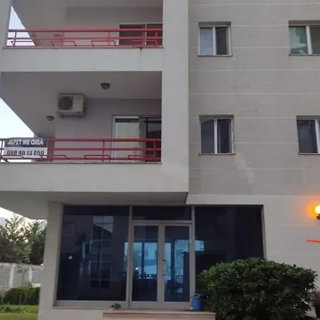 Lovely Inside A Quiet Compound * 골렘